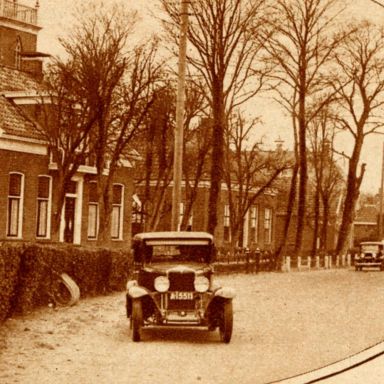 Kenteken: A 15511; Chevrolet, foto: "Het Noorden in Woord en Beeld" 15-01-1932