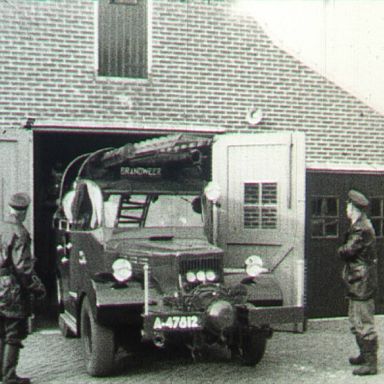 Kenteken: A 47812; Dodge, 1953, foto: Still uit GAVA-film AV5105