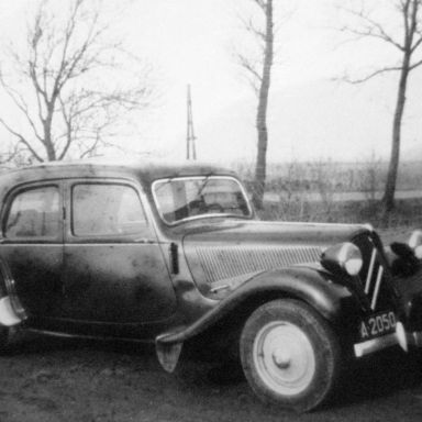 Kenteken: A 2050; Citroën Traction Avant, foto: KJ Pol