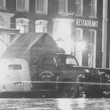 Kenteken: A 33156; Groningen, Gedempte Zuiderdiep ca. 1947, foto: uitsnede 1785-0034.jpg