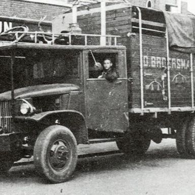 Kenteken: A 36207; GMC, Bode Broersma in Surhuisterveen, foto: J. Smits