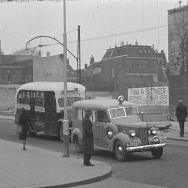 Kenteken: A 37837; Studebaker Six Cruiser, ca. 1948, foto: Still uit GAVA-film AV1391