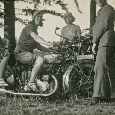 Kenteken: A 19771; Ariël, Olterterp bij Drachten, foto: H. Noort