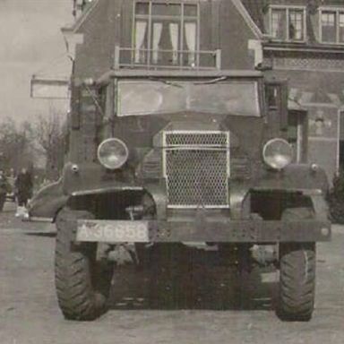 Kenteken: A 36658; Ford 30 cwt, foto: <a href='http://www.buzzybeeforum.nl/' target='_blank'>buzzybeeforum.nl</a>