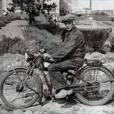 Kenteken: A 21819; DKW, foto: Clubmededelingen nr. 437, augustus 2000, Veteraan Motoren Club