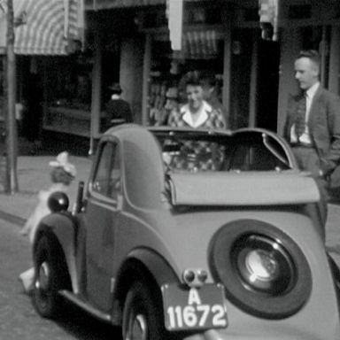 Kenteken: A 11672; Fiat Topolino, foto: Still uit GAVA-film AV5187
