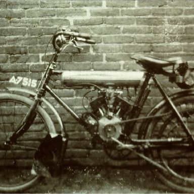 Kenteken: A 7515; Lurquin-Coudert, foto: N. Attema