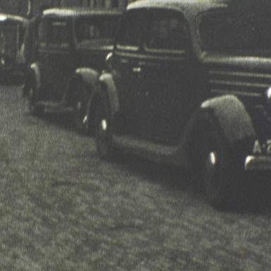 Kenteken: A 26987; Ford, foto: Still uit GAVA-film AV20359
