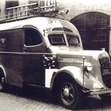 Kenteken: A 28727; Studebaker, foto: W. Schuitema
