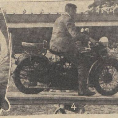 Kenteken: A 7498; Nieuwsblad van het Noorden, 12-06-1939