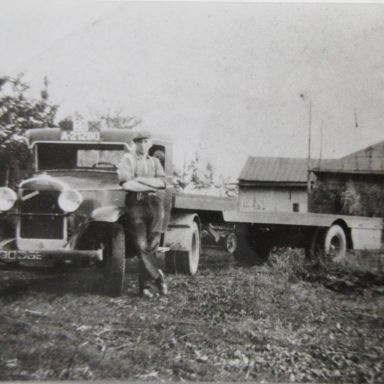 Kenteken: A 21280; Dodge, foto: Archief Historische Vereniging Het Wold