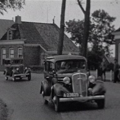Kenteken: A 23625; Chevrolet, ca. 1938, foto: Still uit GAVA-film AV0016