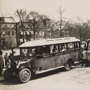 Kenteken: A 13123; Dodge, Zuidlaren 1927, foto: uitsnede 1785-27979.jpg