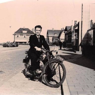 Kenteken: A 27414; foto: B. van Dam