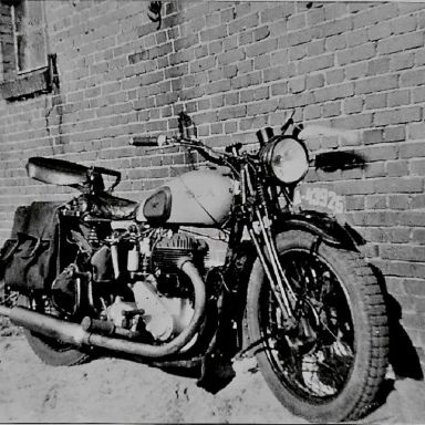 Kenteken: A 43926; BSA, foto: J. Geertsema
