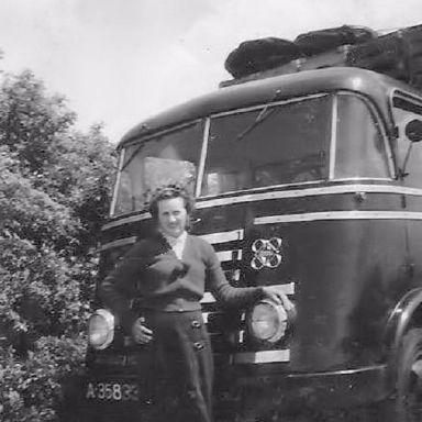 Kenteken: A 35833; DAF, voor de truck Mevr. Apotheker, foto: J. Smits
