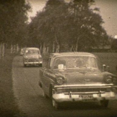 Kenteken: A 35823; Chevrolet, foto: Still uit GAVA-film AV0466