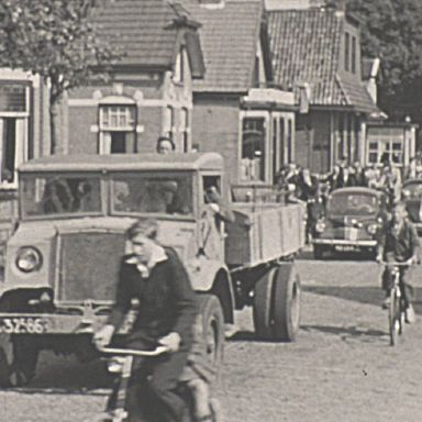 Kenteken: A 32586; Chevrolet, foto: Still uit GAVA-film AV14844