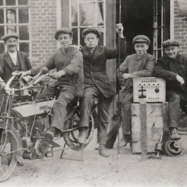 Kenteken: A 3433; foto: Archief Historische Vereniging Het Wold