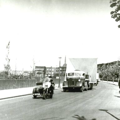 Kenteken: A 32705; Harley Davidson,  Betonwerken VAM ca. 1951, foto: archief Dienst Openbare Werken (1485)