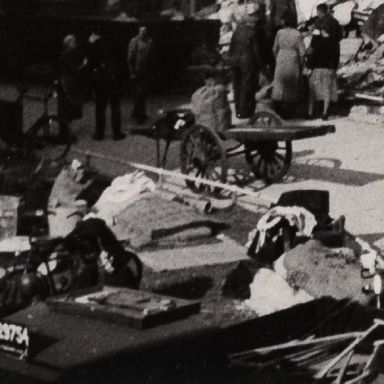 Kenteken: A 29754; Groningen, Jozef Israëlsplein, 1941, foto: uitsnede 1785-30090.jpg