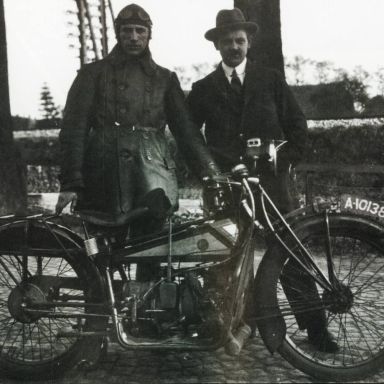 Kenteken: A 10138; ABC, Kalkwijk, Hoogezand ca. 1925. Bron: "Het Motorrijwiel in Nederland", uitgave t.g.v. 40-jarig jubileum van de Veteraan Motoren Club