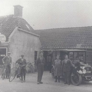 Kenteken: A 7397; FN, Rijwielbedrijf J. Rust, collectie H. van Geel, Gemeente Eemsmond