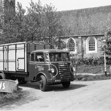 Kenteken: A 2633; DAF vrachtwagen met Bulthuiscabine, Noordwolde, foto: R.F. Bulthuis